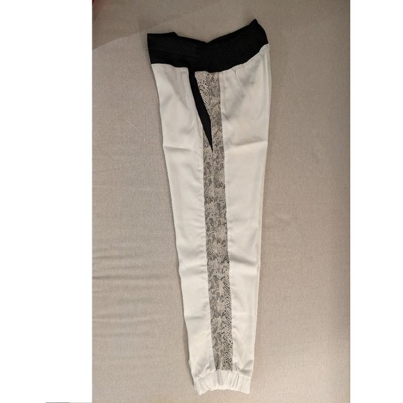 BEBE Pants SZ 8 - Picture 4 of 6